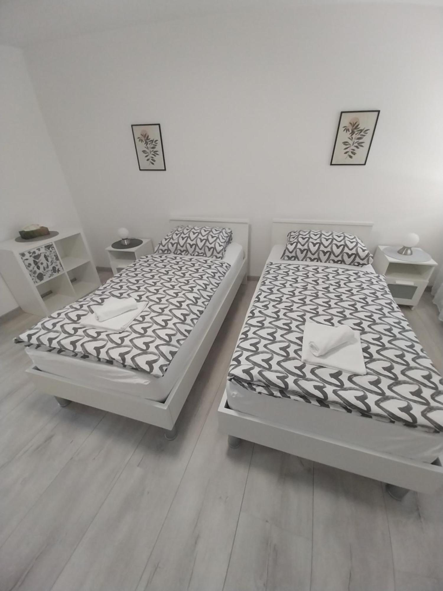 Apartman Bloom Osijek Zewnętrze zdjęcie