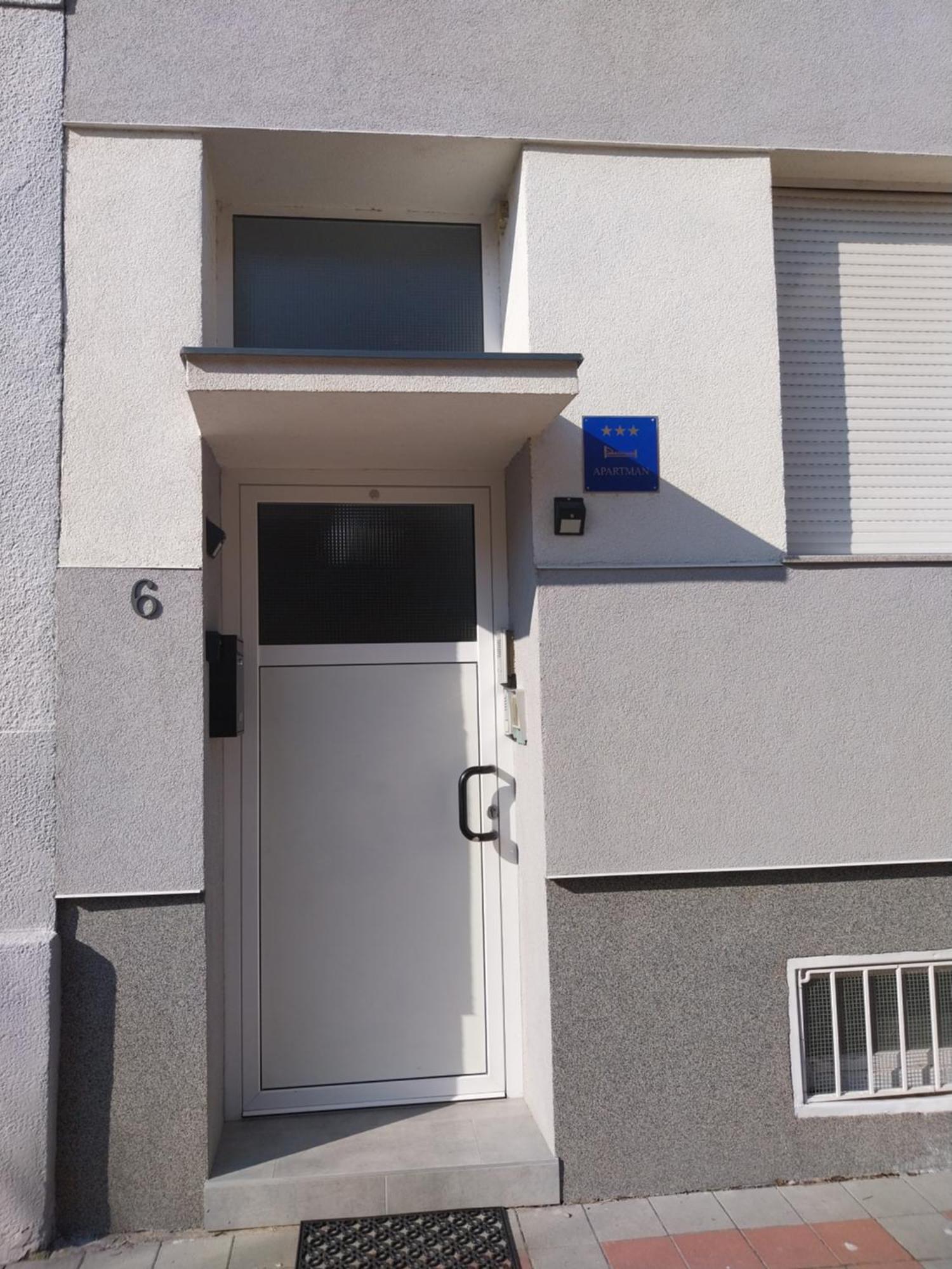 Apartman Bloom Osijek Zewnętrze zdjęcie