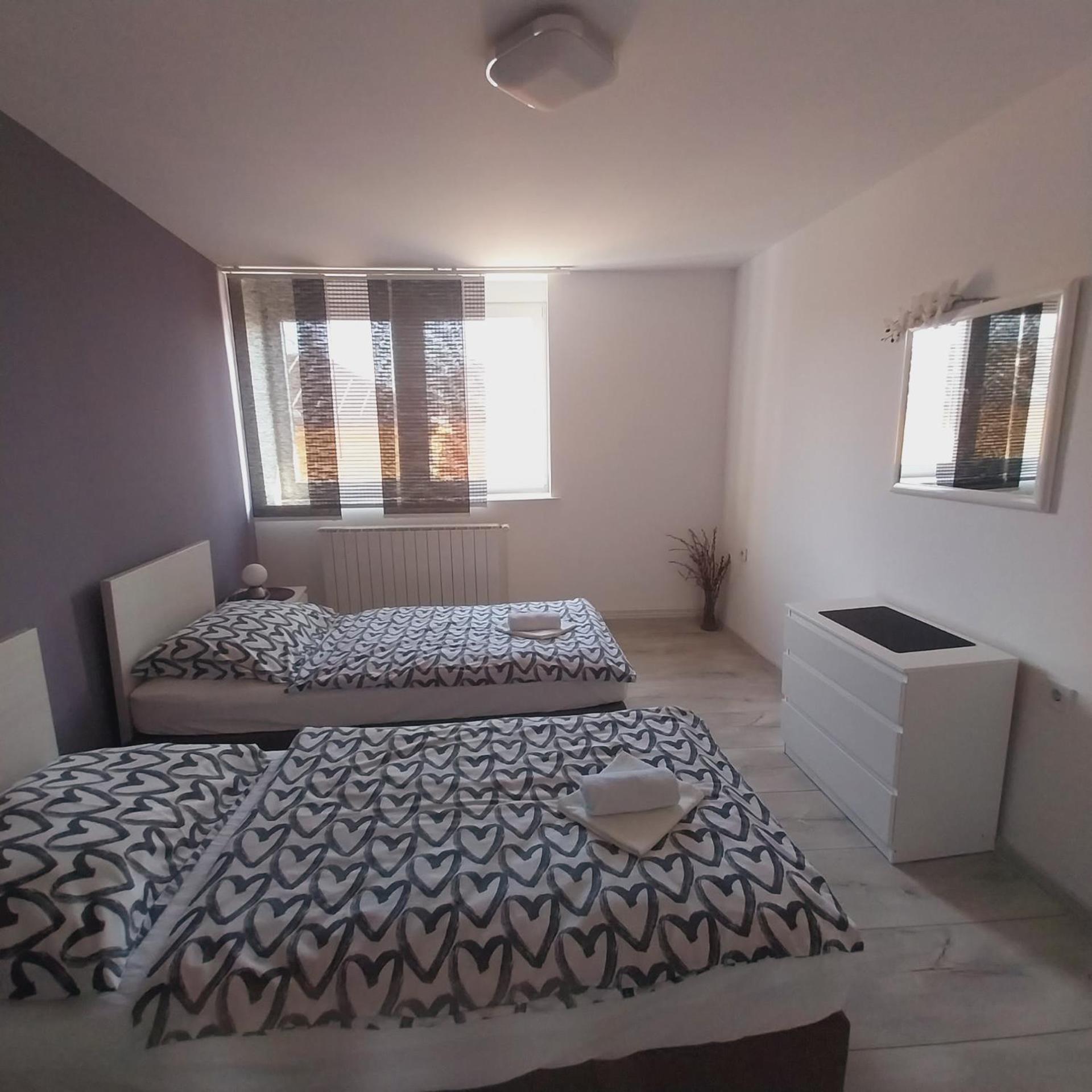 Apartman Bloom Osijek Zewnętrze zdjęcie